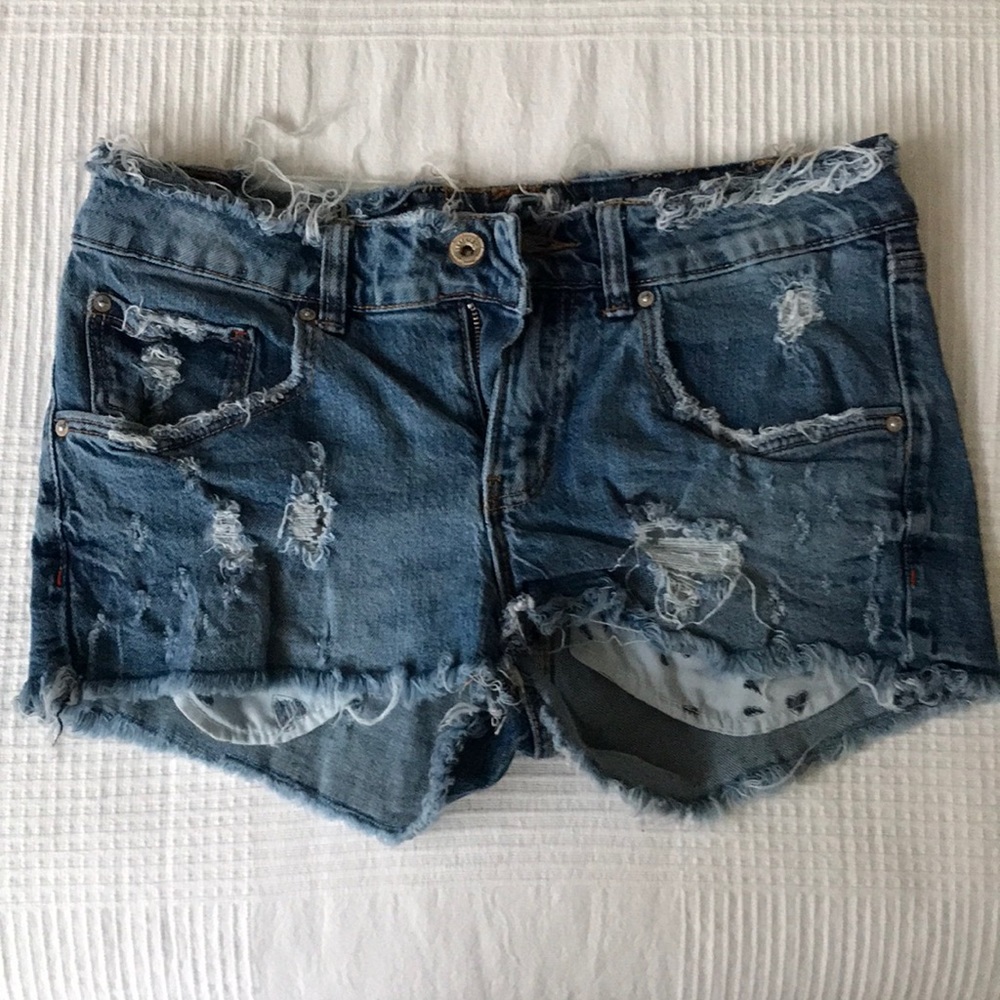 Zara Jean Shorts- US 6, EU 38